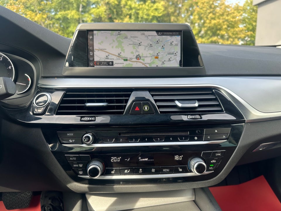 BMW 520d 2,0 Touring Connected aut. 5d