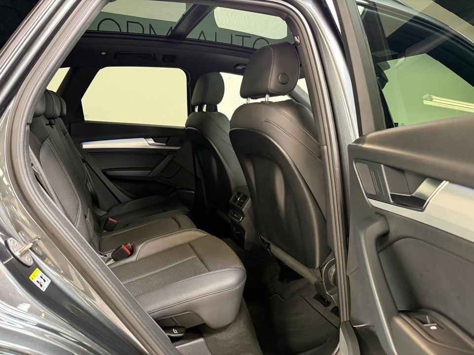 Audi Q5 50 TFSi e S-line quattro S-tr. 5d