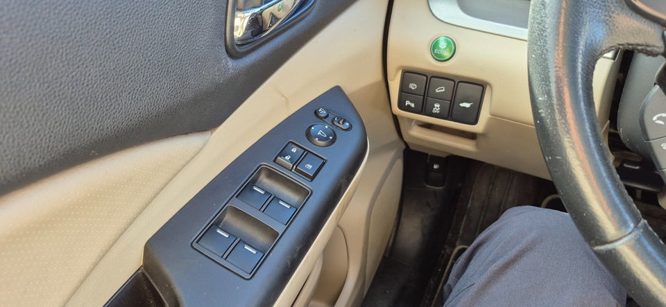 Honda CR-V 2,2 i-DTEC Executive aut. 4WD 5d