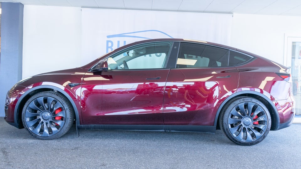 Tesla Model Y Performance AWD 5d