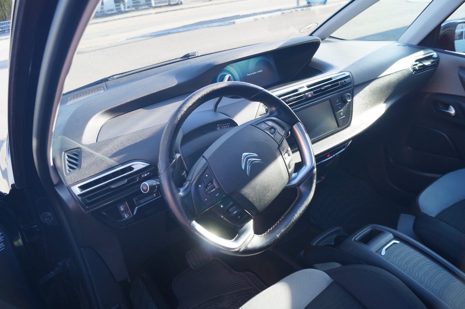 Citroën Grand C4 Picasso 1,6 BlueHDi 120 Exclusive EAT6 7prs 5d
