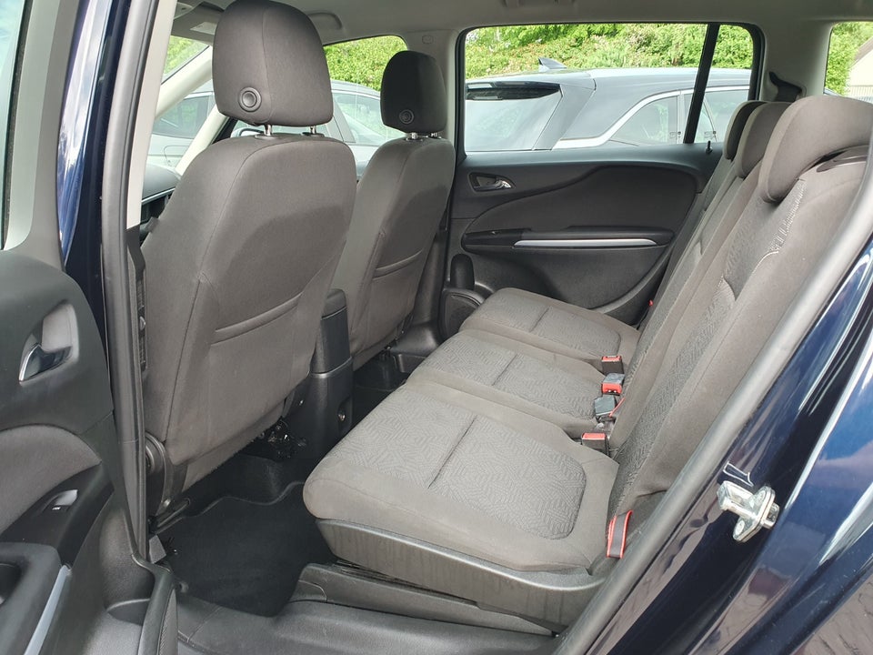 Opel Zafira Tourer 1,4 T 140 Enjoy 7prs 5d