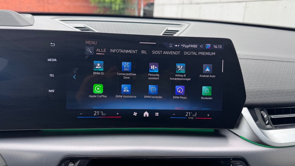 BMW iX2 eDrive20 Fully Charged M-Sport 5d
