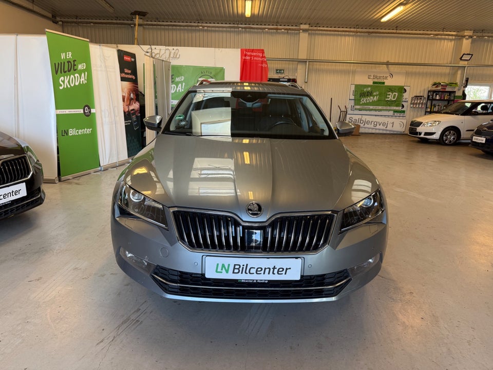 Skoda Superb 1,4 TSi 150 Business Executive Combi DSG 5d