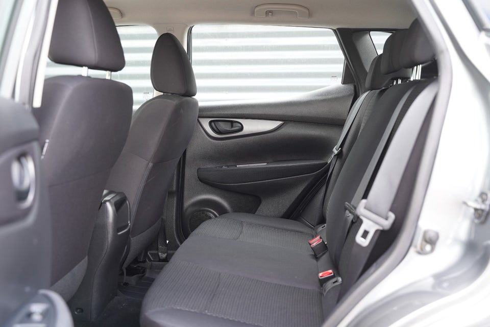 Nissan Qashqai 1,3 Dig-T 140 Visia 5d