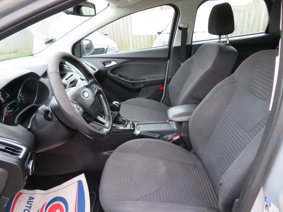 Ford Focus 1,0 SCTi 100 Titanium stc. 5d