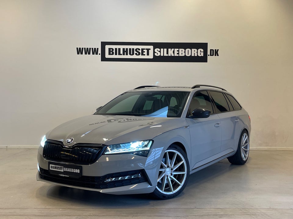 Skoda Superb 1,4 TSi iV Sportline Combi DSG 5d