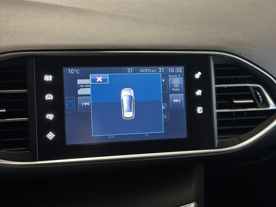 Peugeot 308 1,2 e-THP 130 Active SW 5d