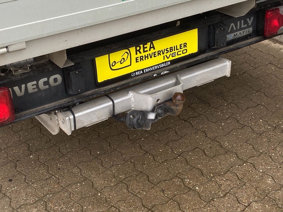 Iveco Daily 3,0 35S18 Db.Kab m/lad AG8 4d