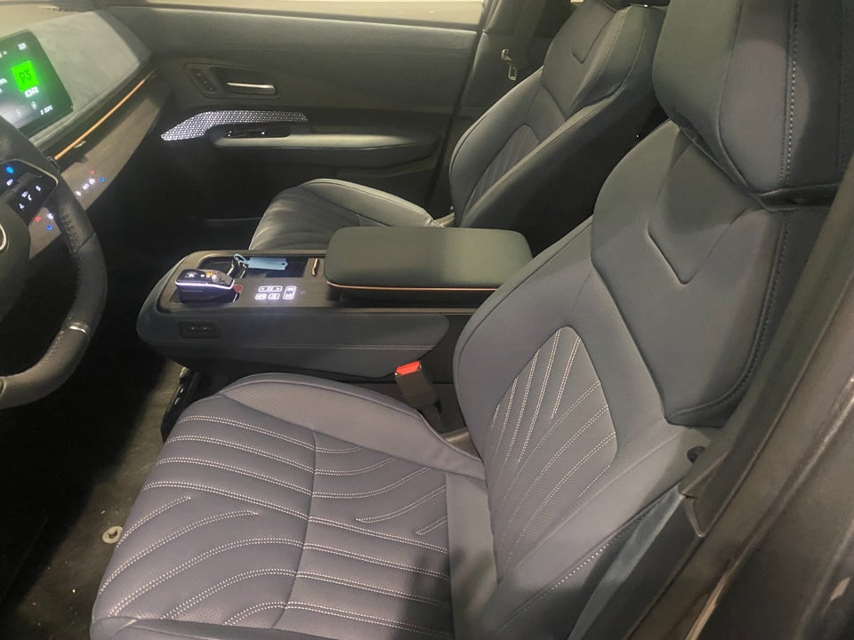 Nissan Ariya 87 Evolve 5d