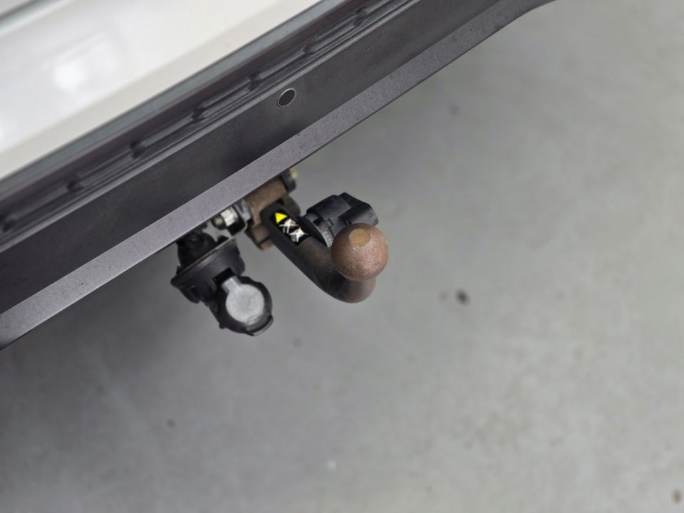 Nissan Juke 1,0 Dig-T 114 N-Connecta DCT 5d