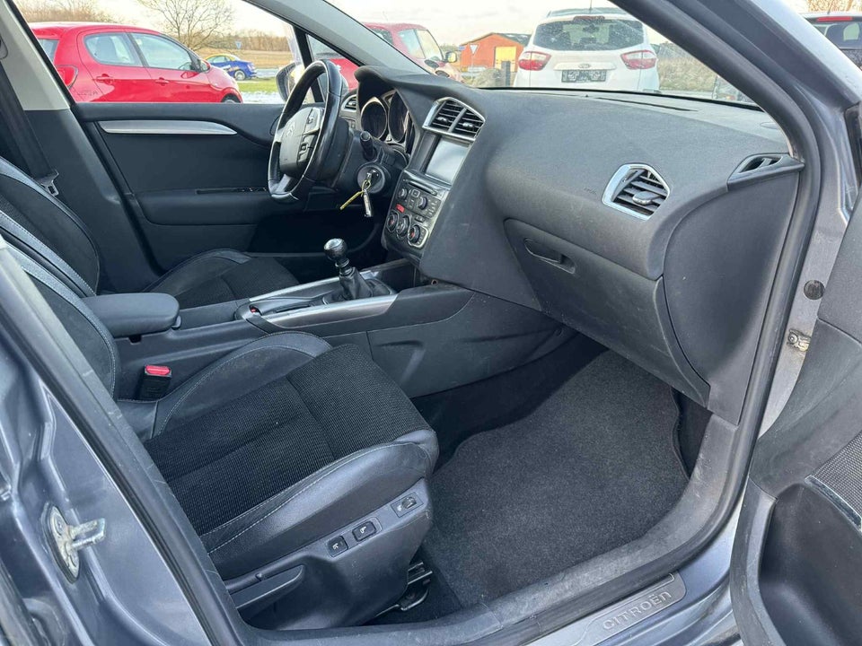 Citroën C4 2,0 HDi 150 Exclusive 5d