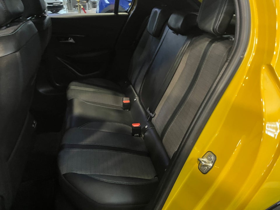 Peugeot e-208 50 Allure 5d