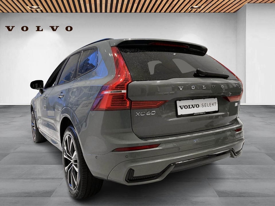 Volvo XC60 2,0 T6 ReCharge Ultimate Dark aut. AWD 5d