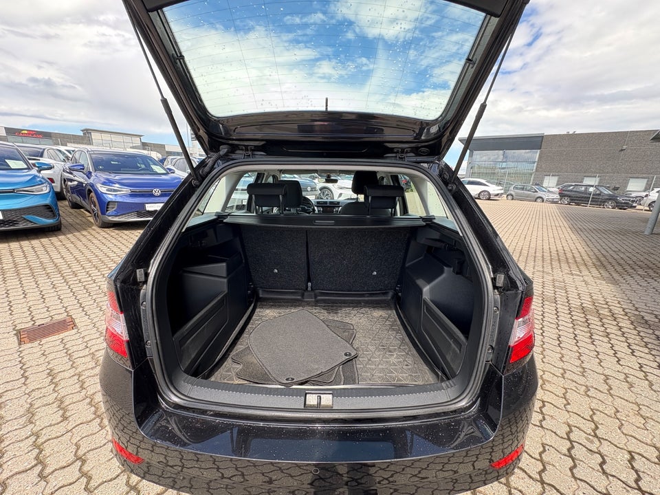 Skoda Fabia 1,0 TSi 110 Ambition Combi 5d