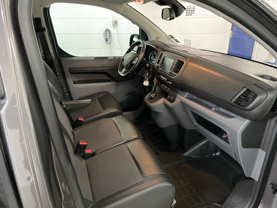 Peugeot Expert 2,0 BlueHDi 180 L2 Ultimate EAT6 Van