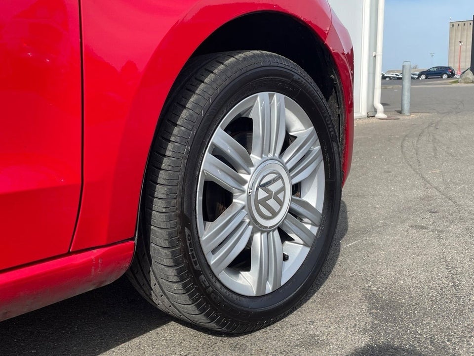 VW Up! 1,0 TSi 90 High Up! BMT 5d