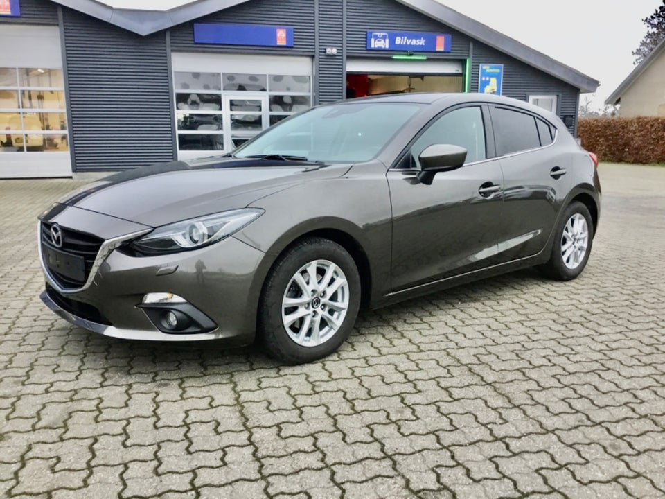 Mazda 3 2,0 SkyActiv-G 120 Vision 5d