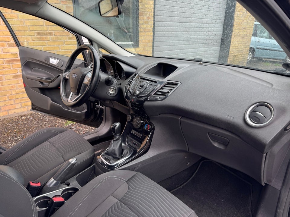 Ford Fiesta 1,0 SCTi 100 Titanium 5d