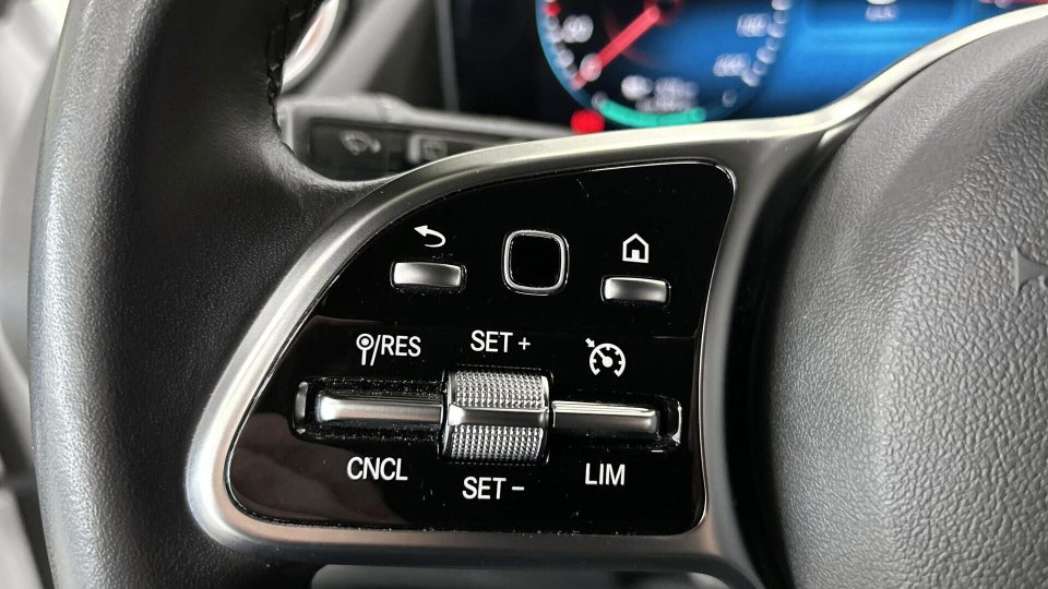 Mercedes EQA250 Progressive 5d