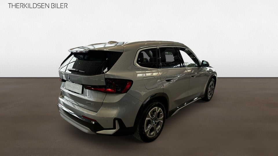 BMW iX1 eDrive20 X-Line 5d