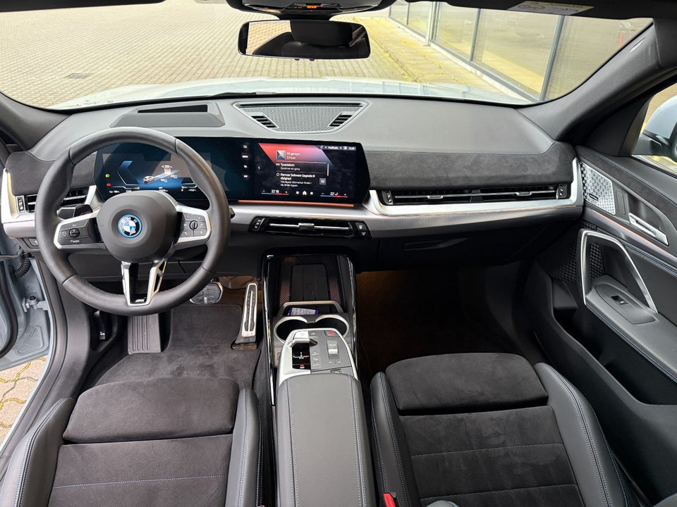 BMW iX2 xDrive30 Fully Charged 5d