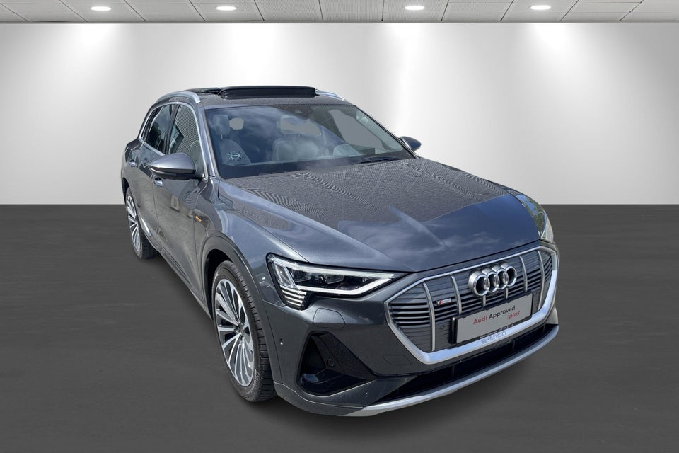 Audi e-tron 55 S-line Prestige quattro 5d