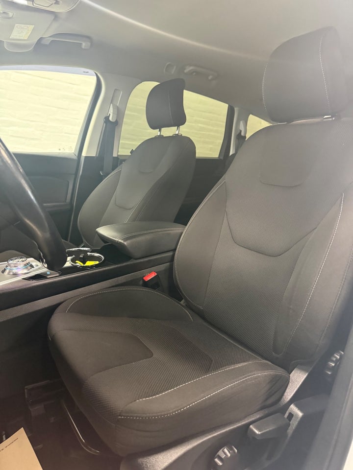 Ford S-MAX 2,0 EcoBlue Titanium aut. 5d