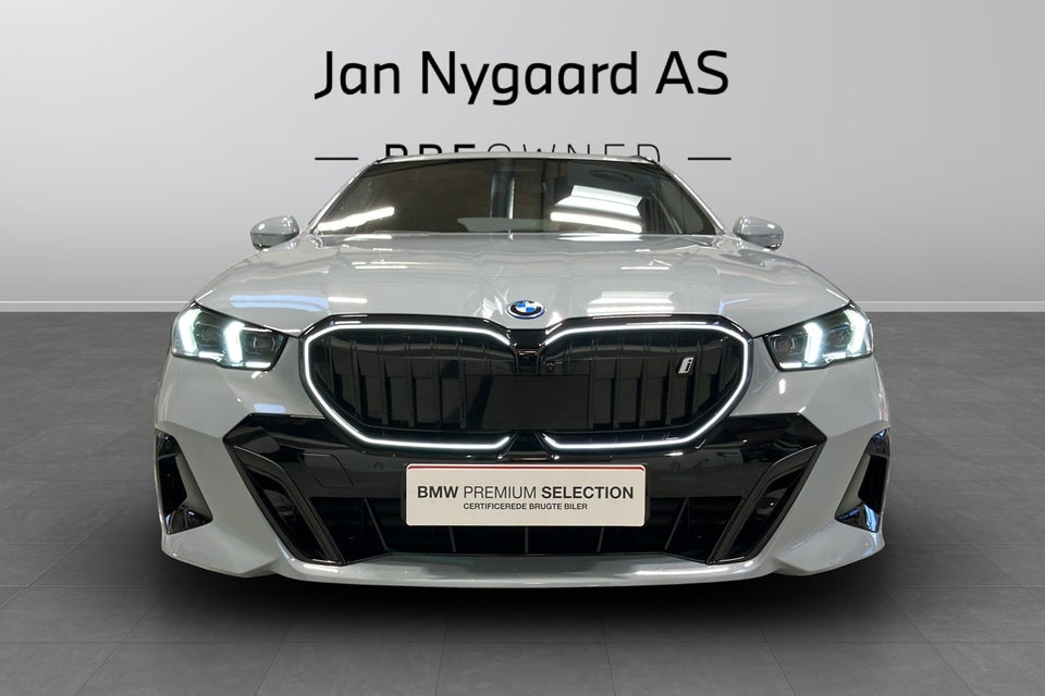 BMW i5 eDrive40 Touring M-Sport 5d