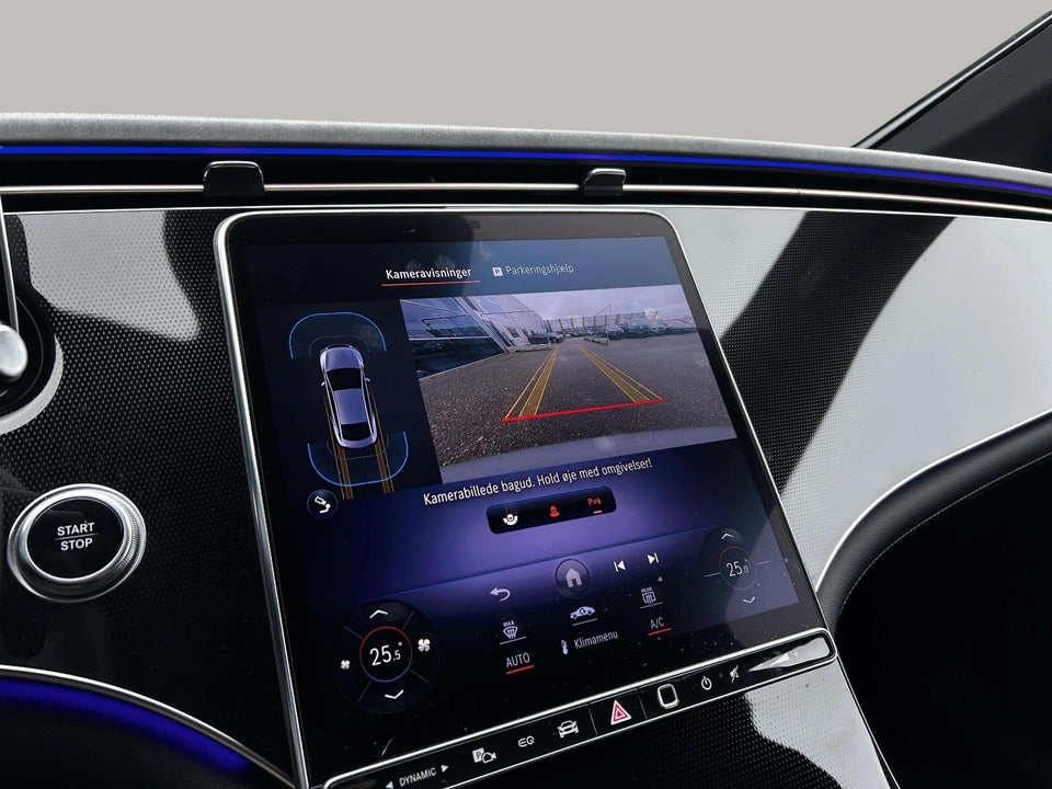 Mercedes EQE300 AMG Line 4d