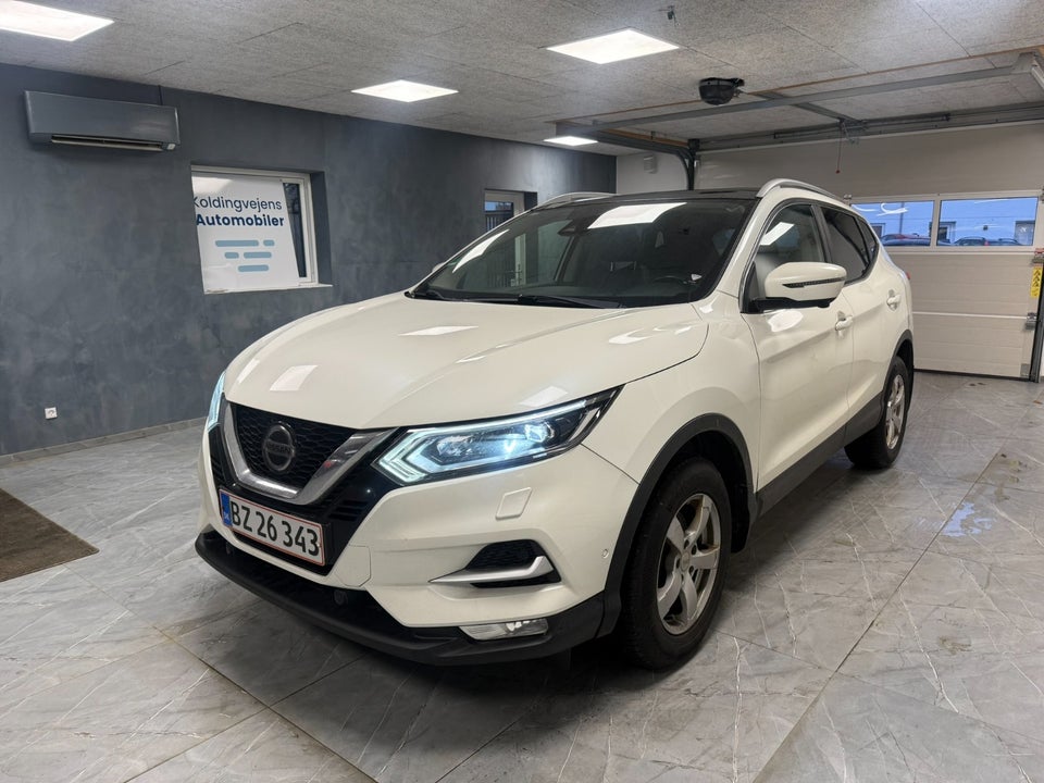 Nissan Qashqai 1,5 dCi 110 Tekna 5d