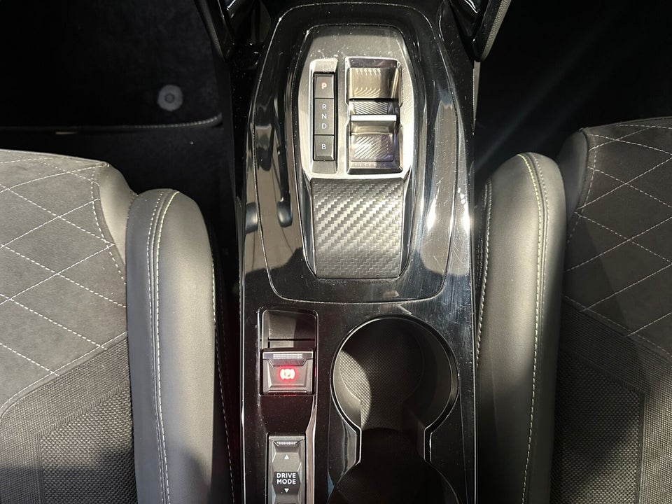 Peugeot e-2008 50 GT Pack 5d