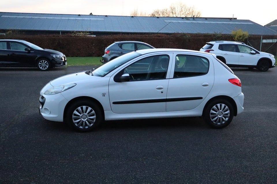 Peugeot 206+ 1,4 Active 5d