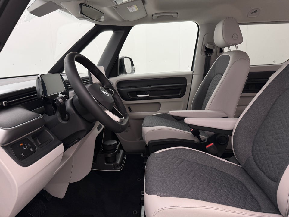 VW ID.Buzz 79 Pro SWB 5d