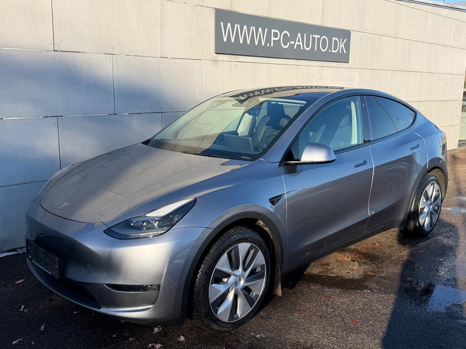 Tesla Model Y Long Range AWD 5d