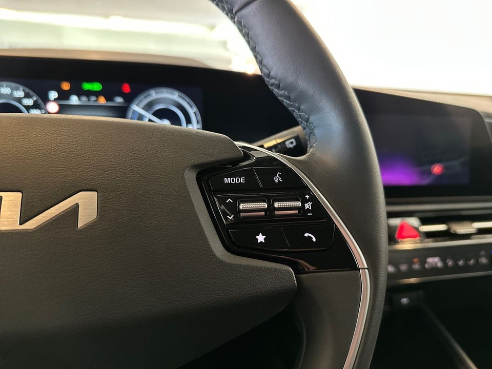 Kia Niro 64 EV Prestige 5d