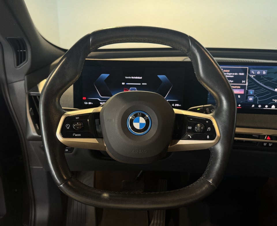 BMW iX xDrive40 Sport 5d