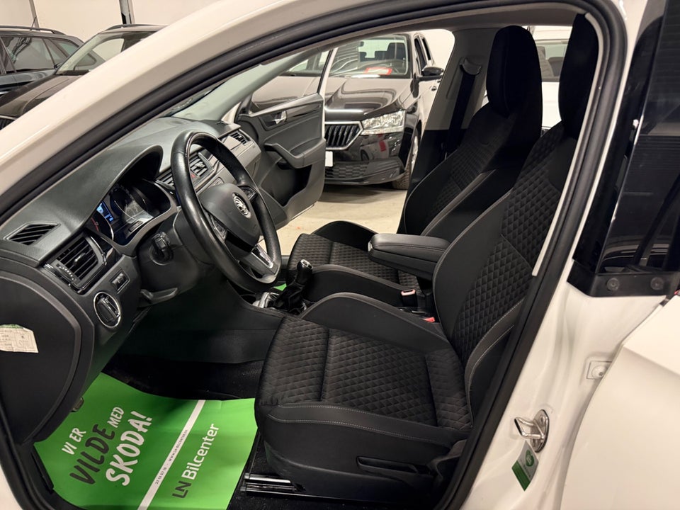 Skoda Rapid 1,0 TSi 110 Ambition 5d