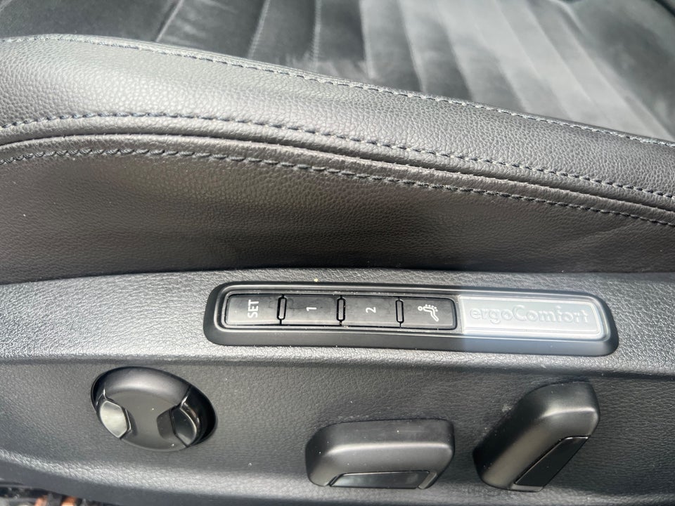 VW Passat 2,0 TDi 150 Highline+ Variant DSG 5d