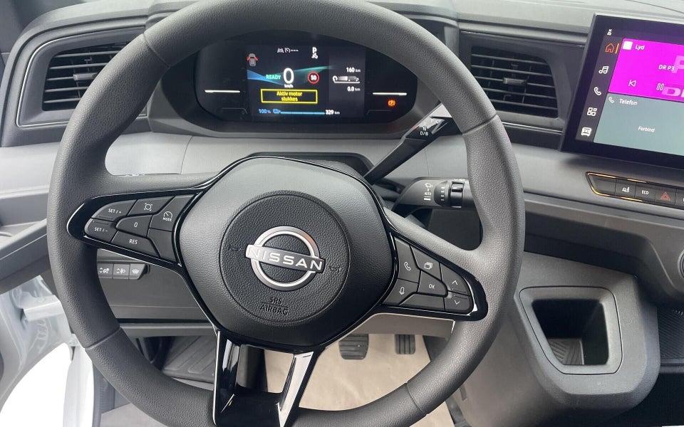 Nissan Interstar 87 L2H2 Tekna