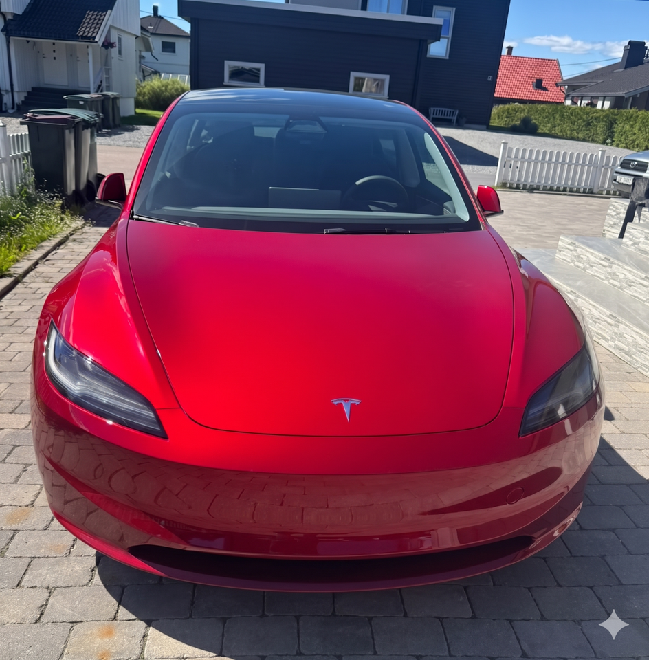 Tesla Model 3 RWD 4d