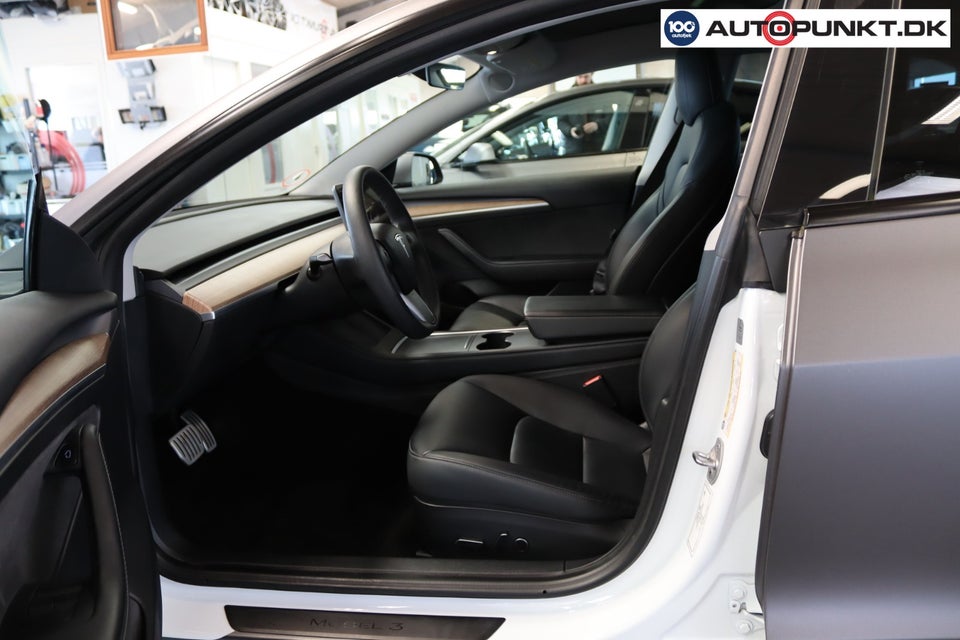 Tesla Model 3 Performance AWD 4d