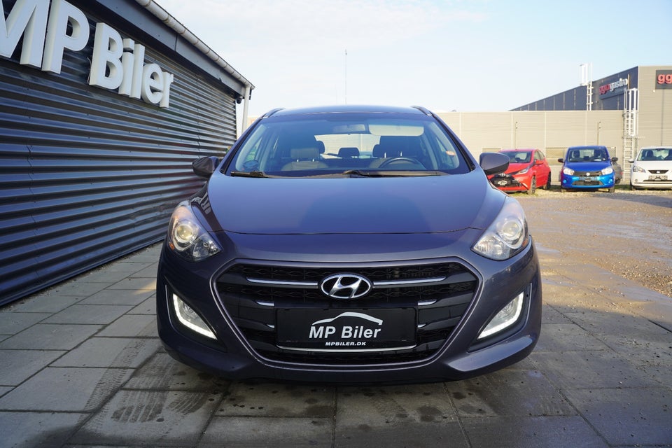 Hyundai i30 1,6 CRDi 110 Active+ CW 5d