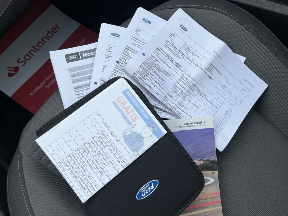 Ford C-MAX 1,0 SCTi 125 Titanium 5d