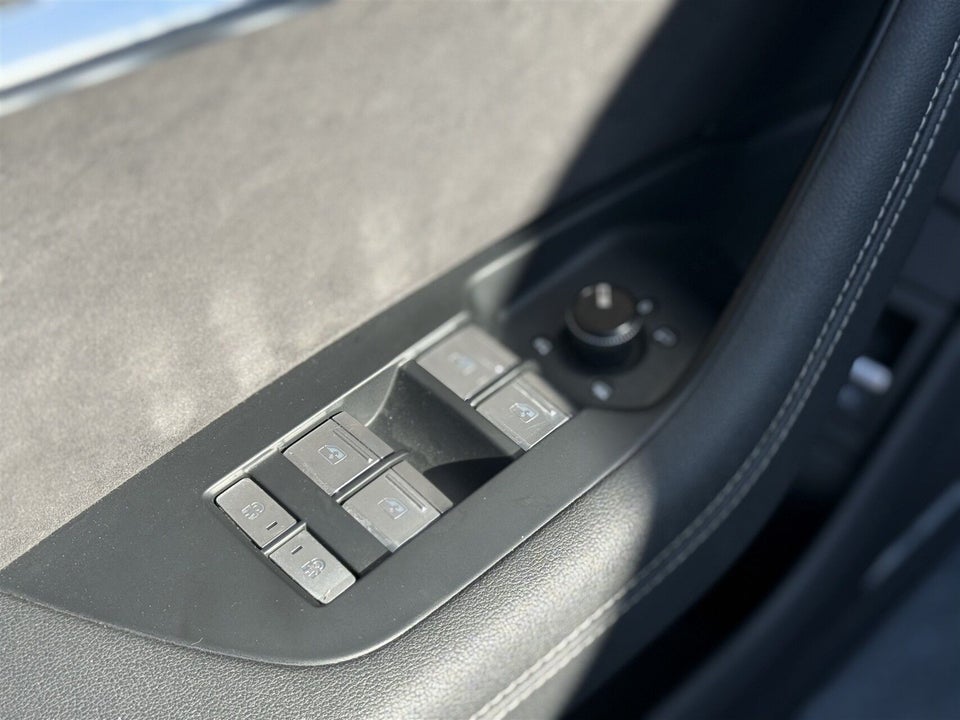 Audi A6 50 TDi S-line Avant quattro Tiptr. 5d