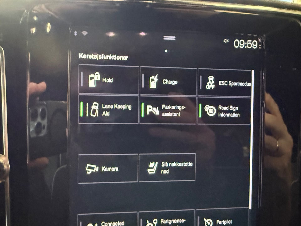 Volvo XC40 1,5 T4 ReCharge R-Design aut. 5d