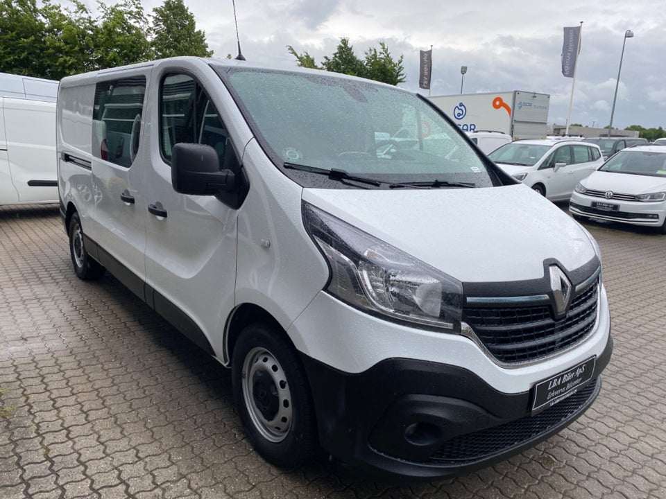 Renault Trafic T29 2,0 dCi 145 L2H1