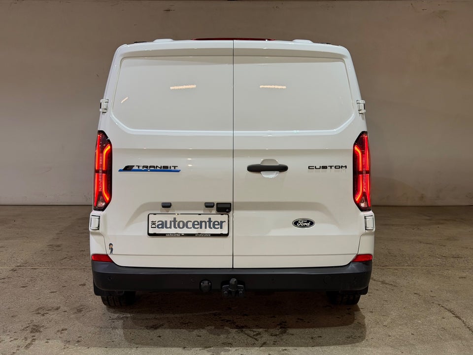 Ford E-Transit Custom 320L 64 Trend