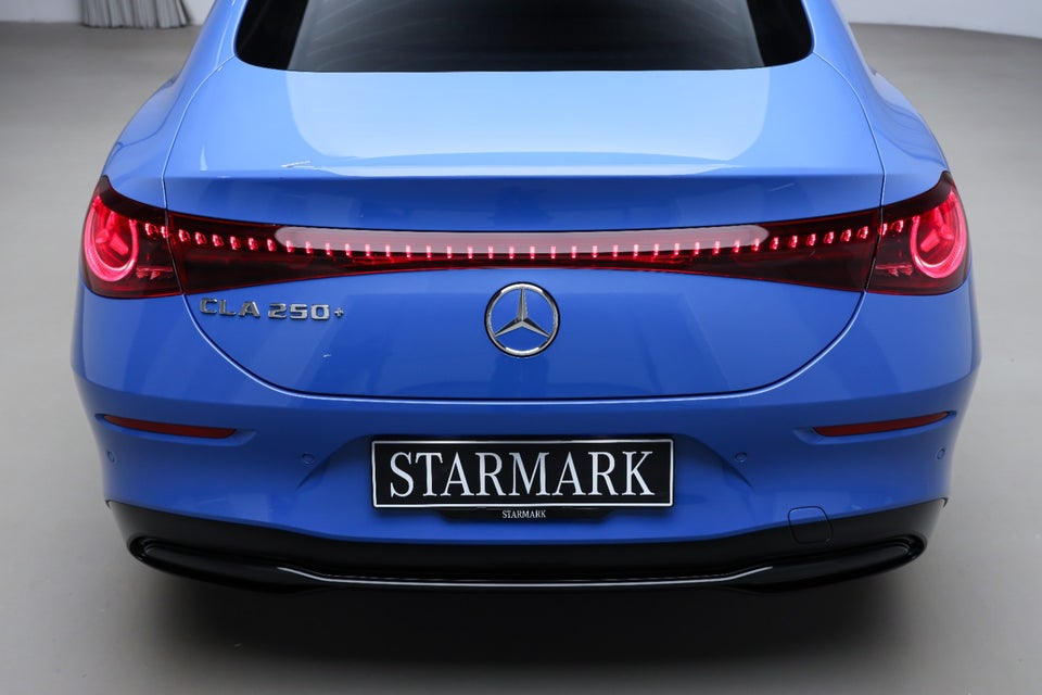 Mercedes CLA250+ EQ Progressive 4d