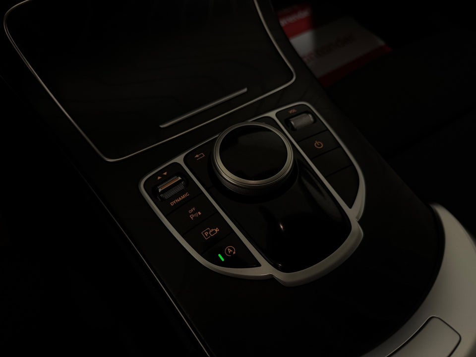 Mercedes C220 d 2,0 Advantage stc. aut. 5d